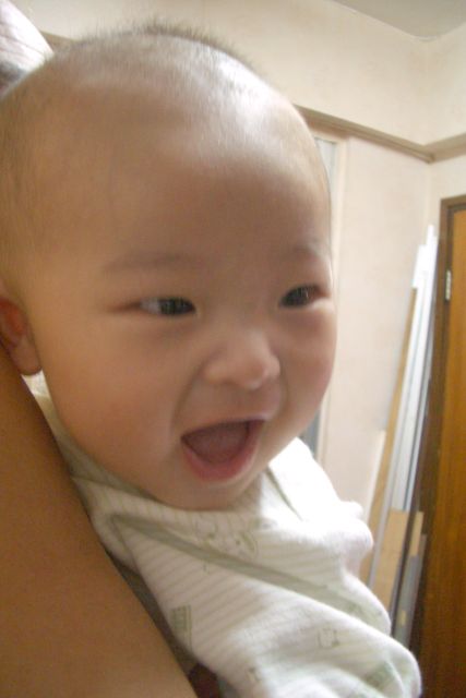 baby-2004-1110-005.jpg