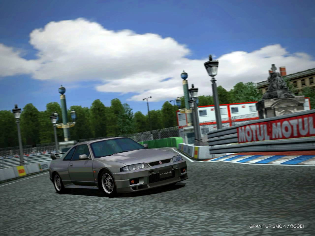 Nissan SKYLINE GT-R V-spec (R33) '1996 p02.jpg