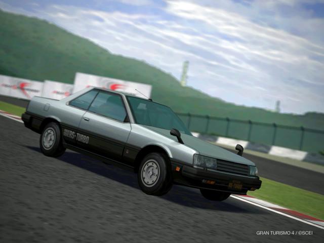 Nissan SKYLINE HT 2000 Turbo RS p01.jpg