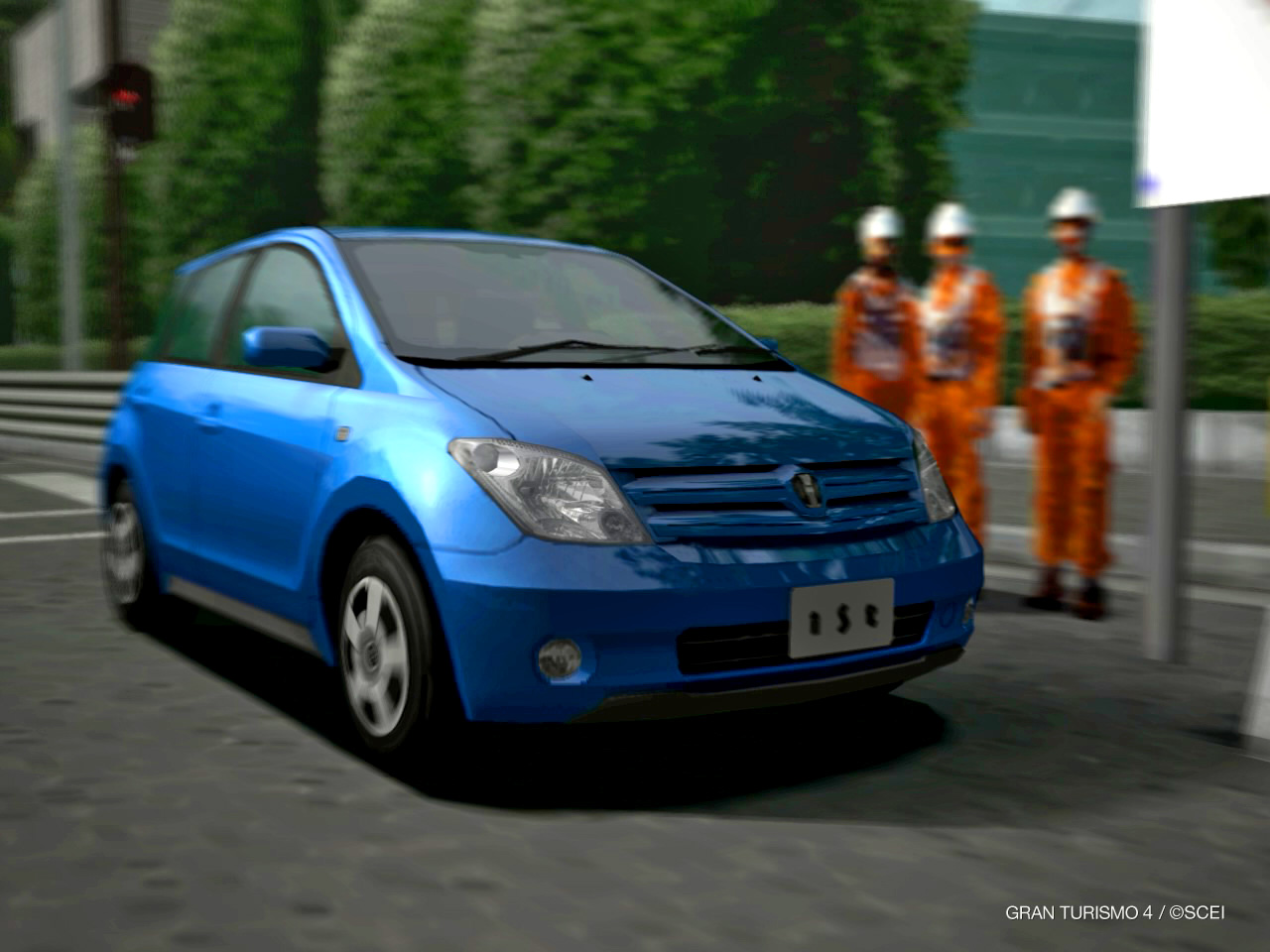 Toyota ist 1.5S '2002 p02.jpg