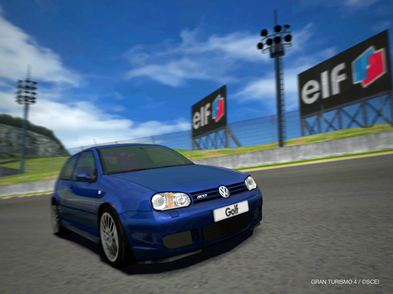 Volkswagen Golf IV R32 '2003 p02.jpg